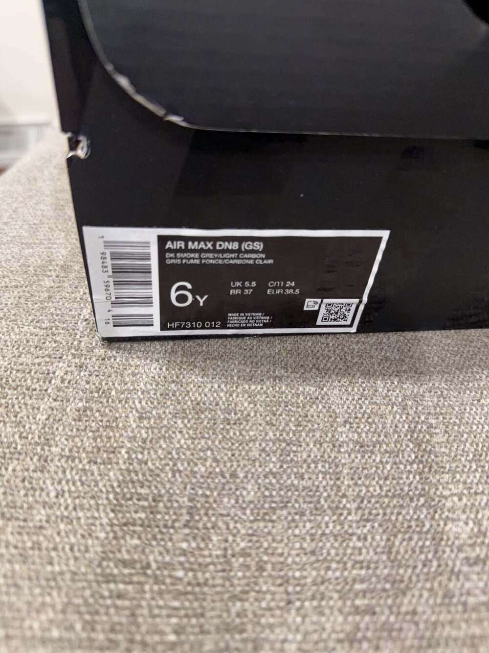 Nike Air Max DN8 (GS) Dark Smoke Grey/Light Carbon Size 6Y